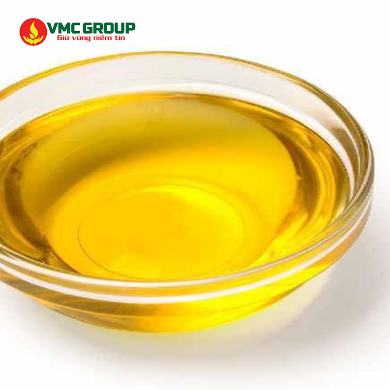 Polysorbate 80 có dạng lỏng màu hổ phách