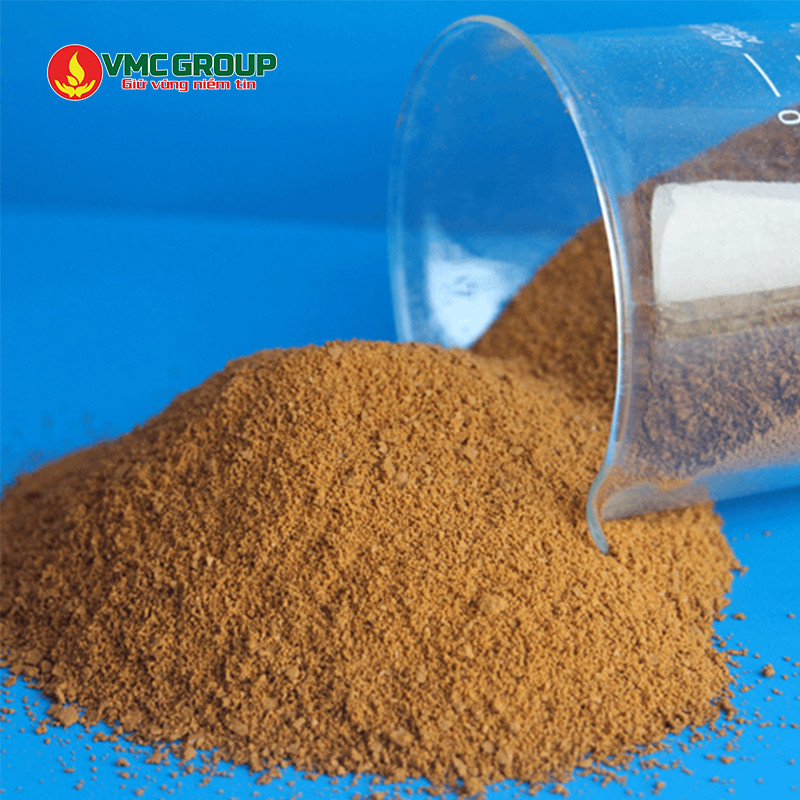 Poly Ferric Sulfate có dạng bột màu vàng