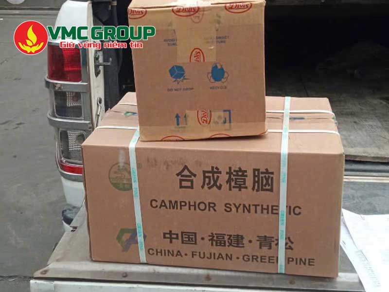 Sử dụng bột long não